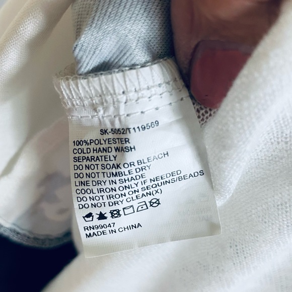 Fleur De Les Butterfly Sequin shark Bottom Top is Stunning NWT - Picture 13 of 16